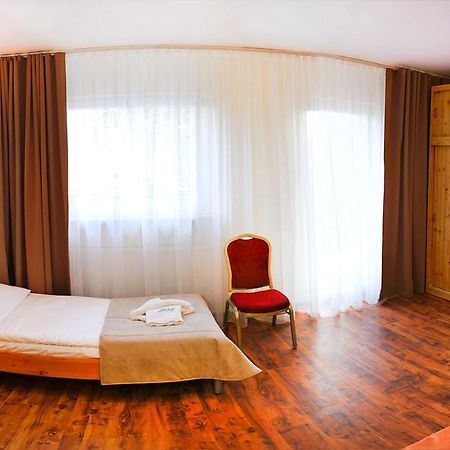 Osrodek Wypoczynkowy Gryf II Hotel Колобжег Екстериор снимка